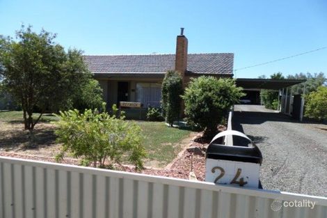 24 Dimboola Rd, Warracknabeal, VIC 3393
