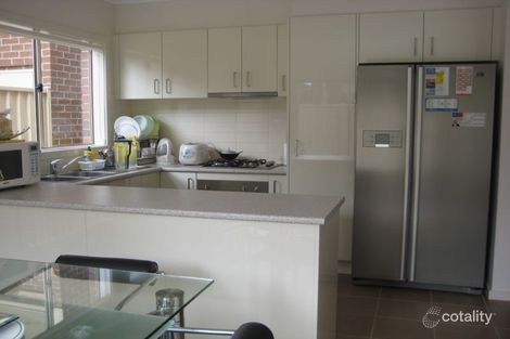 Property photo of 22 David Circuit Hillside VIC 3037