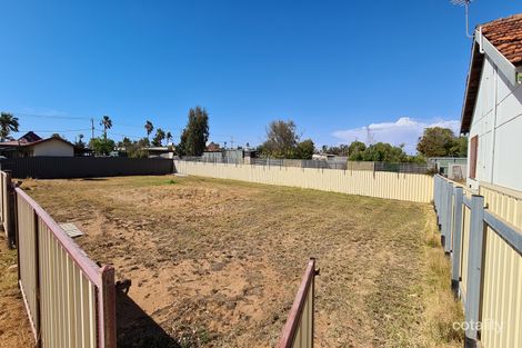 9 West St, South Carnarvon, WA 6701