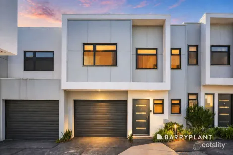 2/9 Luton Ct, Rowville, VIC 3178