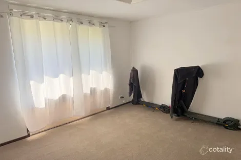 Property photo of 15 Delander Crescent Moree NSW 2400