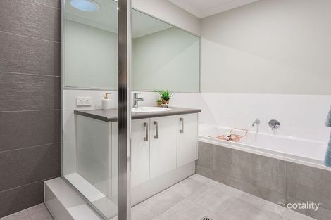 Property photo of 8 Arrowsmith Drive Dalyellup WA 6230