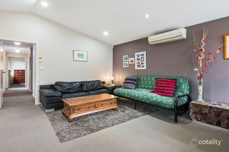 Property photo of 3/6 Clarence Crescent Rokeby TAS 7019