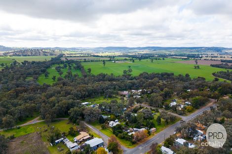 35 Cox St, Mangoplah, NSW 2652