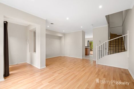 Property photo of 16 Malabar Walk Bundoora VIC 3083