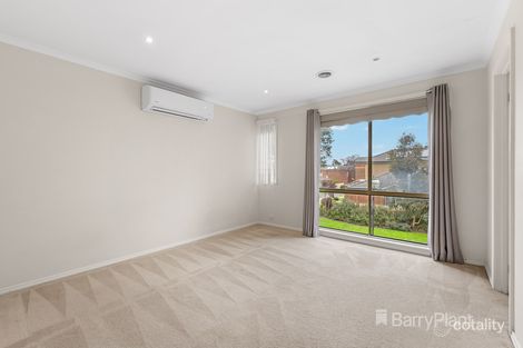 Property photo of 16 Malabar Walk Bundoora VIC 3083