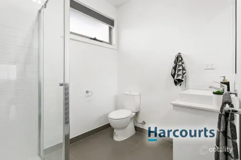 Property photo of 1/3 Queen Street Essendon VIC 3040