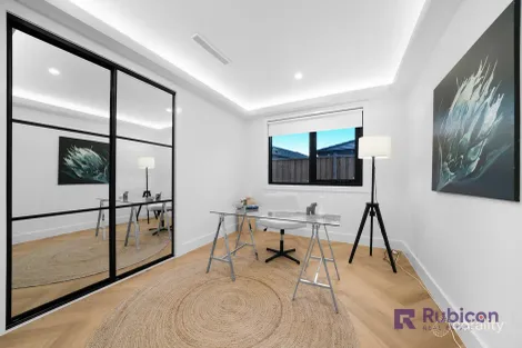 Property photo of 24 Bramford Crescent Truganina VIC 3029