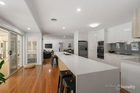 Property photo of 3 Sanctuary Place Templestowe VIC 3106