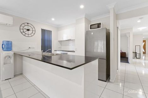 Property photo of 22 Bloomfield Avenue Park Ridge QLD 4125