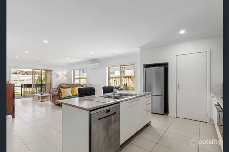 Property photo of 24 Glider Street Mount Duneed VIC 3217