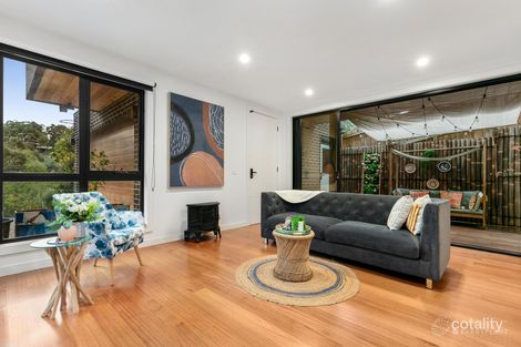 Property photo of 1/60 St Helena Road Greensborough VIC 3088