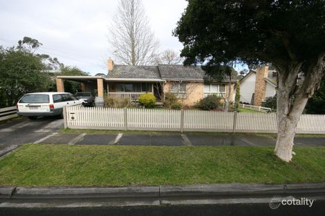 6 Malcolm Rd, Croydon North, VIC 3136