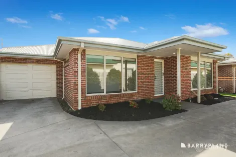 2/94 Longwarry Rd, Drouin, VIC 3818