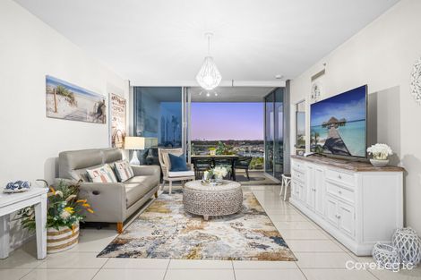 Property photo of 808/43 Harbour Town Drive Biggera Waters QLD 4216