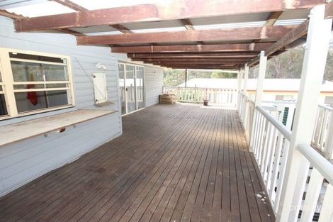 Property photo of 40 Emu Creek Road Crows Nest QLD 4355