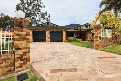 12 Leopard Tree Cres, Sinnamon Park, QLD 4073