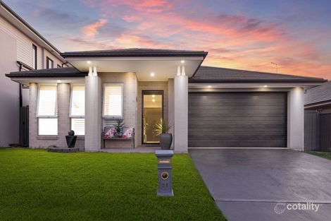 21 Stonecrop St, Denham Court, NSW 2565