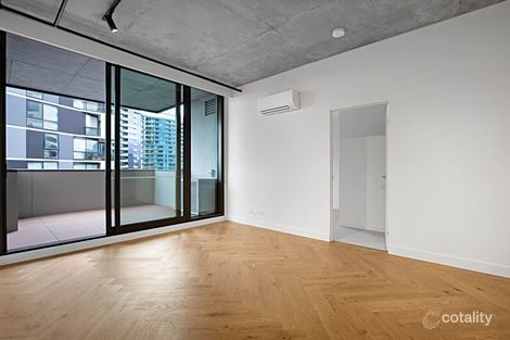 1002/3 Aquitania Way, Docklands, VIC 3008