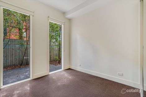 Property photo of 18/10 Tennyson Street St Kilda VIC 3182