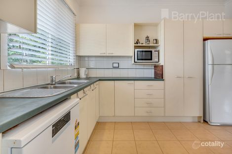 Property photo of 1/5 Dorrington Avenue Reservoir VIC 3073
