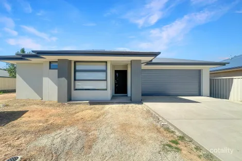 23 Senator Dr, Benalla, VIC 3672