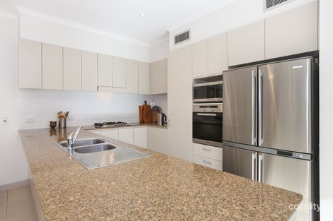 Property photo of 25 Henricks Avenue Newington NSW 2127
