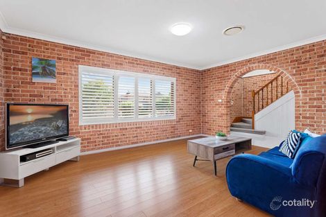 Property photo of 1 Flemming Close Merrylands West NSW 2160