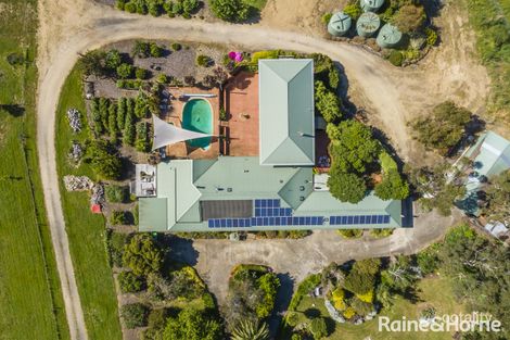 Property photo of 95 Fairbairn Place Kyneton VIC 3444