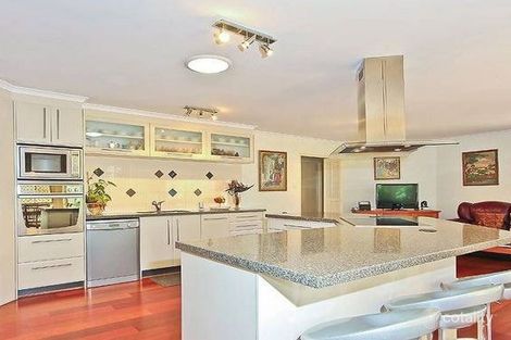 Property photo of 63 Coventry Circuit Carindale QLD 4152