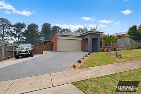 Property photo of 23 Davey Drive Drouin VIC 3818