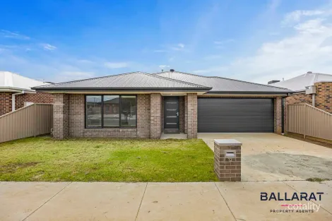 12 Picasso St, Winter Valley, VIC 3358