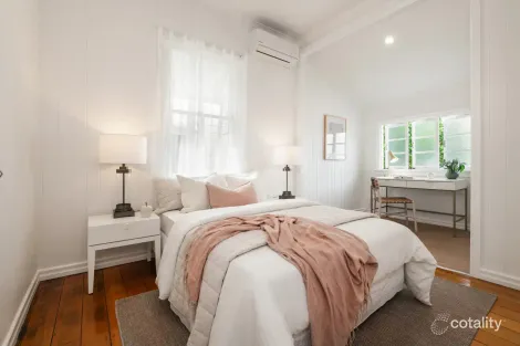 Property photo of 59 Enoggera Terrace Red Hill QLD 4059