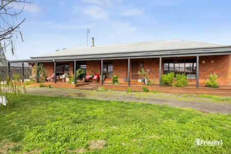 Property photo of 16 Neon Crescent Strathfieldsaye VIC 3551