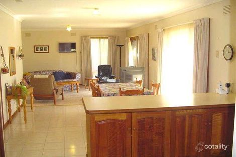 Property photo of 14 Courageous Court Frankston VIC 3199