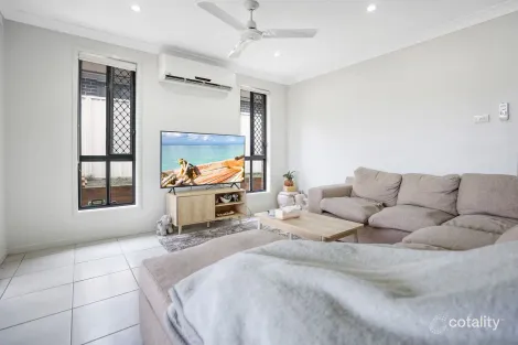 Property photo of 2/55 Amber Close Kelso NSW 2795