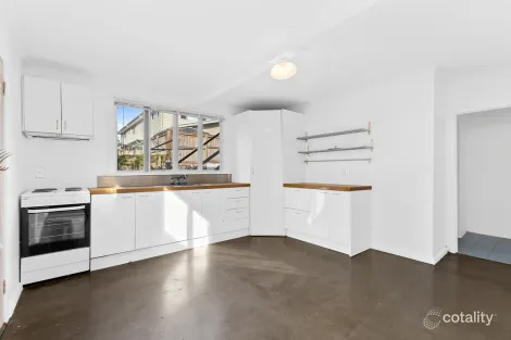 17 Longwood St, Woolloongabba, QLD 4102