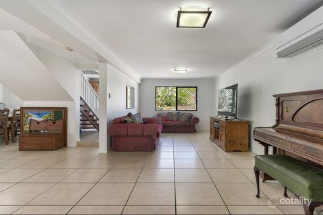 Property photo of 8 Walkers Road Everton Hills QLD 4053