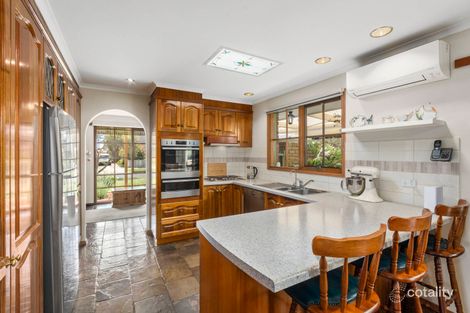 Property photo of 16 East End Crescent St Albans Park VIC 3219