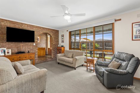 Property photo of 16 East End Crescent St Albans Park VIC 3219