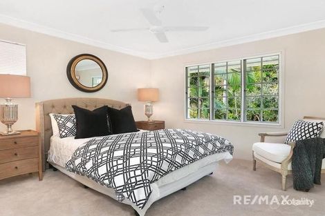 Property photo of 5 Wynyard Street Indooroopilly QLD 4068