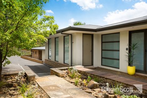 Property photo of 2/32 King Street Daylesford VIC 3460