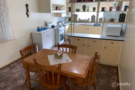 Property photo of 57 Suburban Road York WA 6302