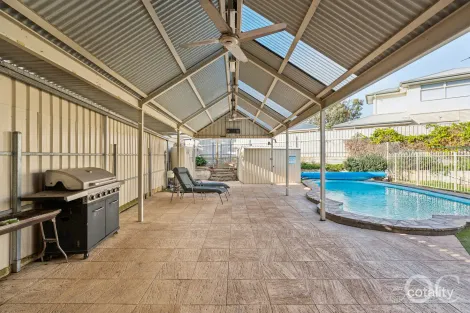 Property photo of 6 Amos Court Morphett Vale SA 5162