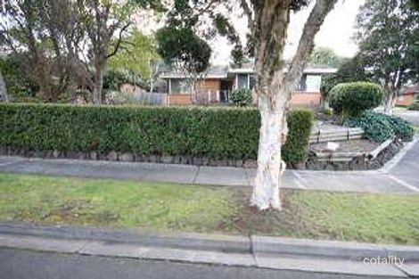 2 Sherman Dr, Bayswater North, VIC 3153