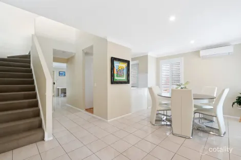 Property photo of 28 Parkside Circuit Robina QLD 4226