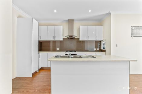 Property photo of 2/63 River Road Kelmscott WA 6111