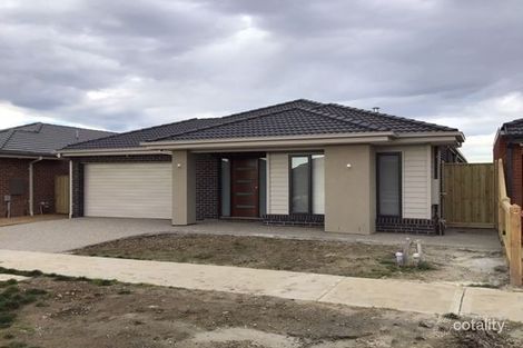 Property photo of 16 Valere Street Mickleham VIC 3064