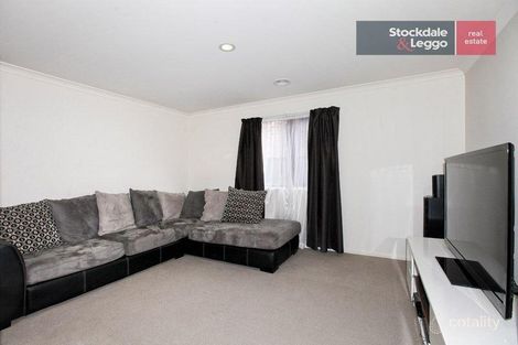 Property photo of 64 Biltmore Crescent Roxburgh Park VIC 3064