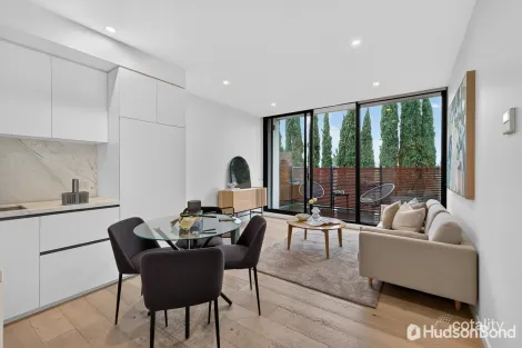 211/6 THIELE ST, DONCASTER, VIC 3108
